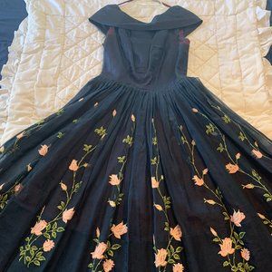 Vintage 1950's navy dress embroidered with roses